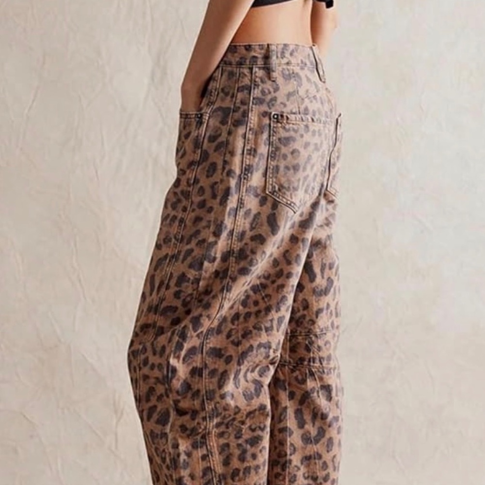 Animal Print Barrel Jeans XS - Picture 2 of 4